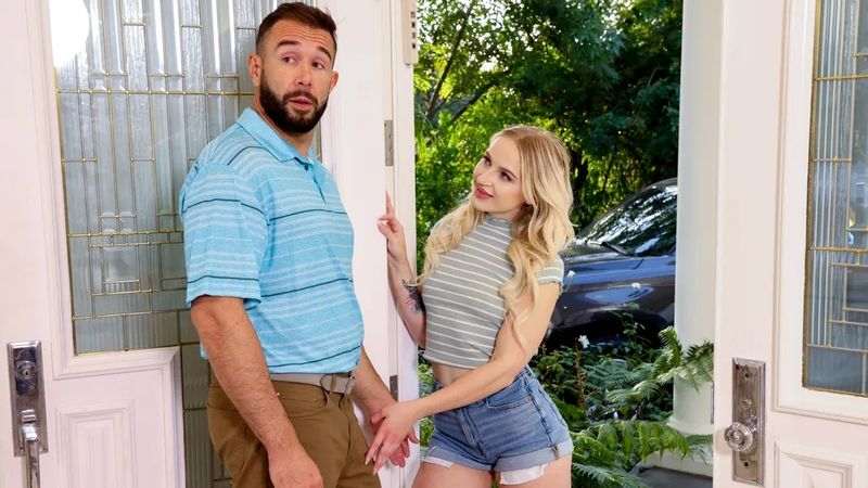 保姆跪舔猛操主人爽翻内射